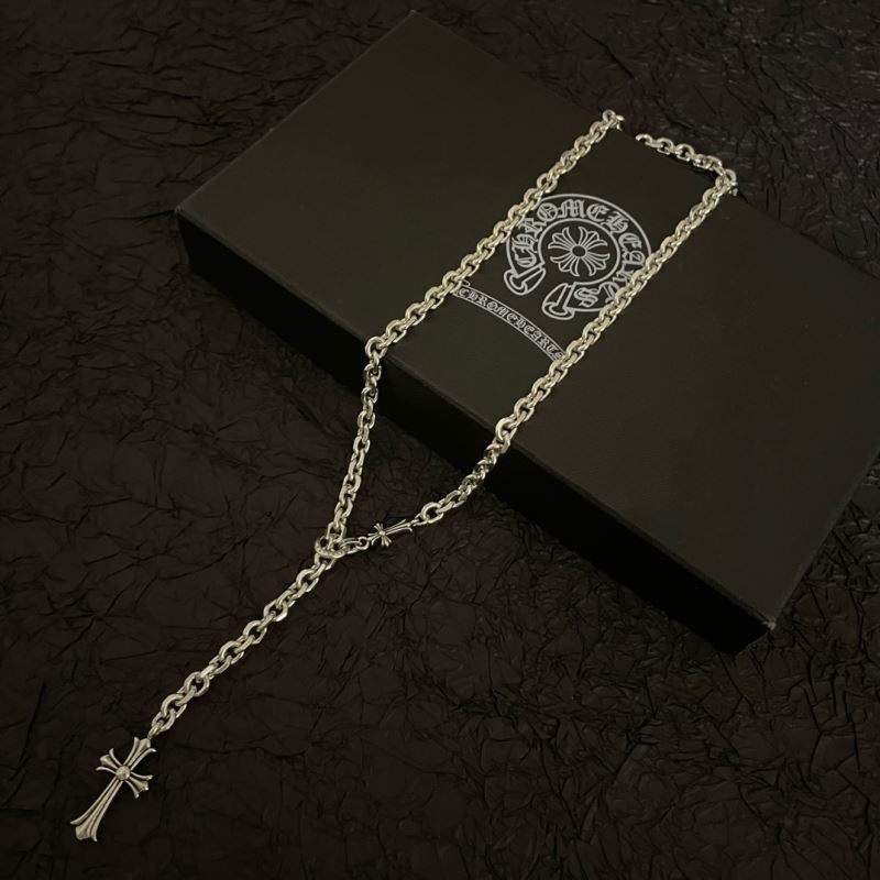 Ch**me He**ts necklaces